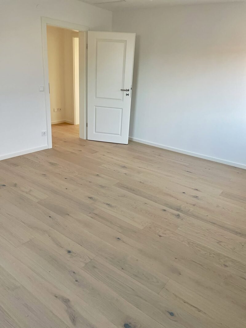 Parkett im ganzen Obergeschoss – Hässler Renovierung